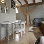 Delange Konukevi