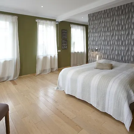 Gæstehus Delange 4*