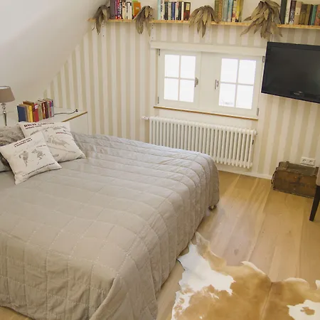 Delange Gæstehus 4*