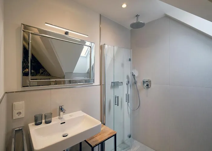 招待所 德兰芝别墅酒店 朗道因德普法尔茨