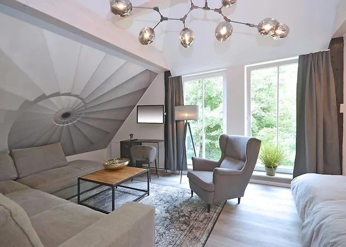 德兰芝别墅酒店