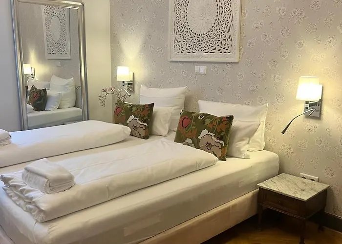 德兰芝别墅酒店